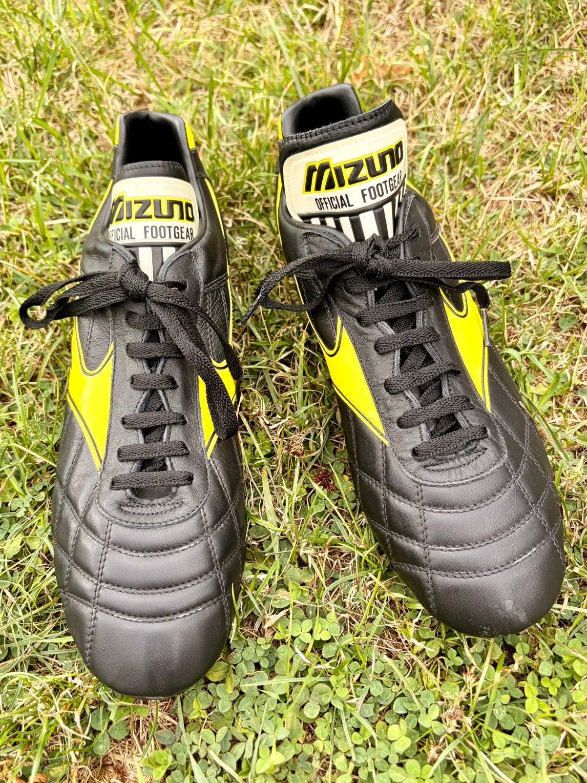 Vintage Mizuno Juventus voetbalschoenen - Maat 45,5, Ophalen of Verzenden, Nieuw, Schoenen