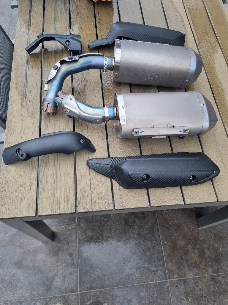 Originele Uitlaat yamaha r1, Motoren, Ophalen, Gebruikt