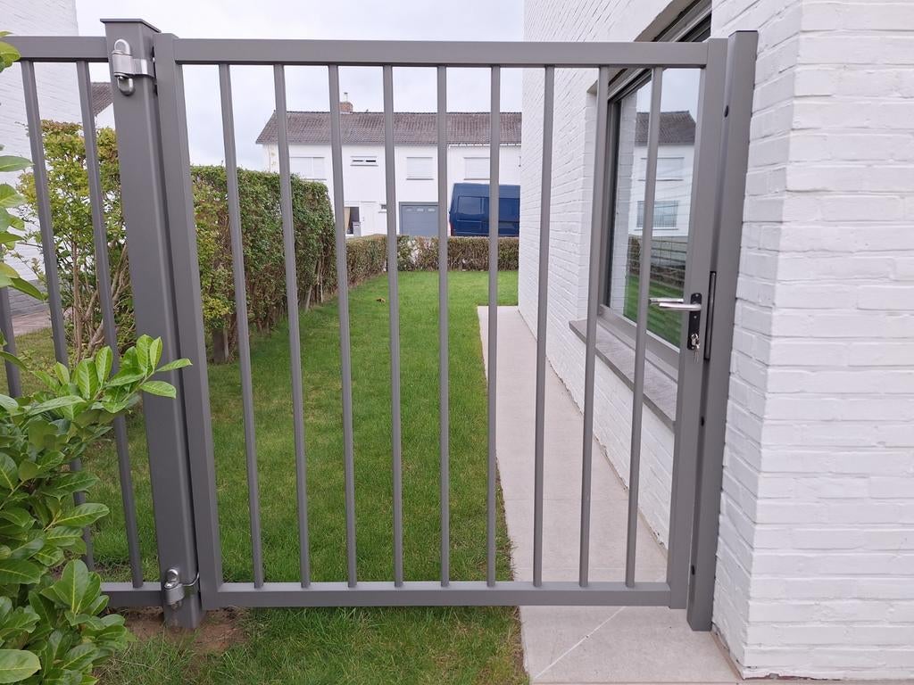 Poort zonder palen, met hang en sluitwerk, Tuin en Terras, Ophalen