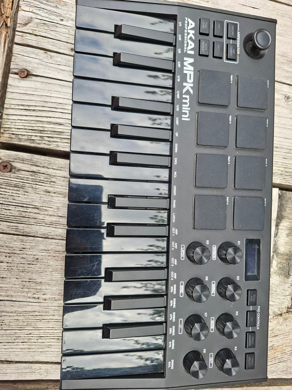 Akai MPK mini, Muziek en Instrumenten, Midi-apparatuur, Ophalen