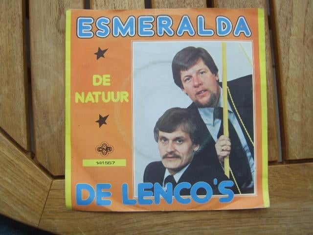 De lenco's esmeralda, Ophalen of Verzenden, Zo goed als nieuw, Levenslied of Smartlap