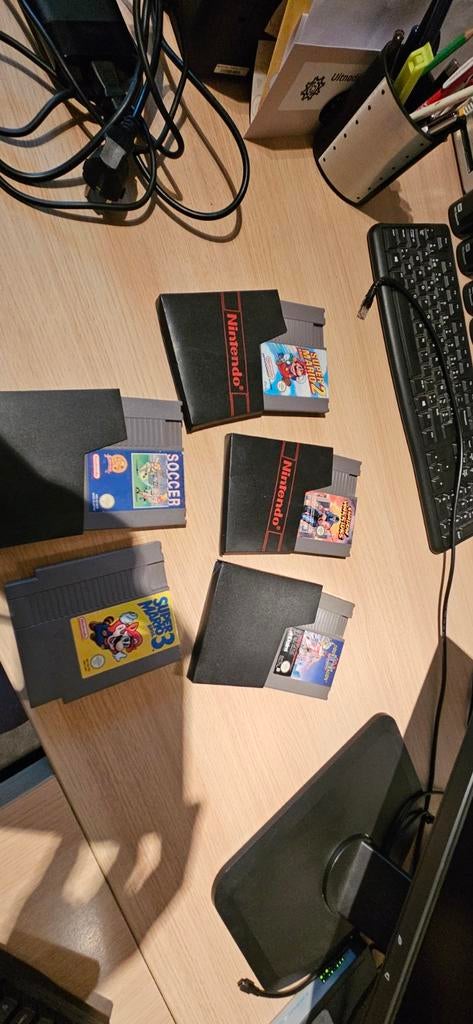 Nintendo NES + 6 games en vintage tv, Enlèvement