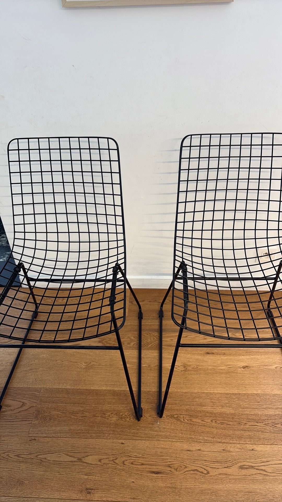 HK living wire stoel zwart 2 stuks, Maison & Meubles, Chaises, Enlèvement, Comme neuf, Noir, Deux