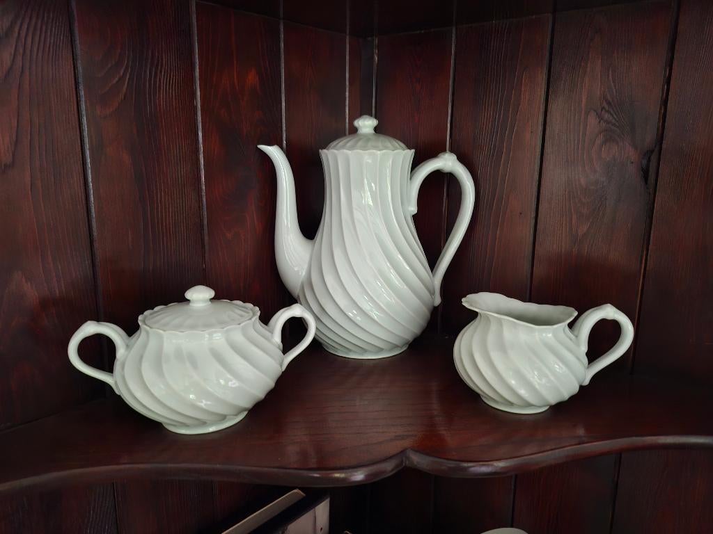 Limoges, Ophalen of Verzenden, Zo goed als nieuw, Overige materialen, Minder dan 50 cm