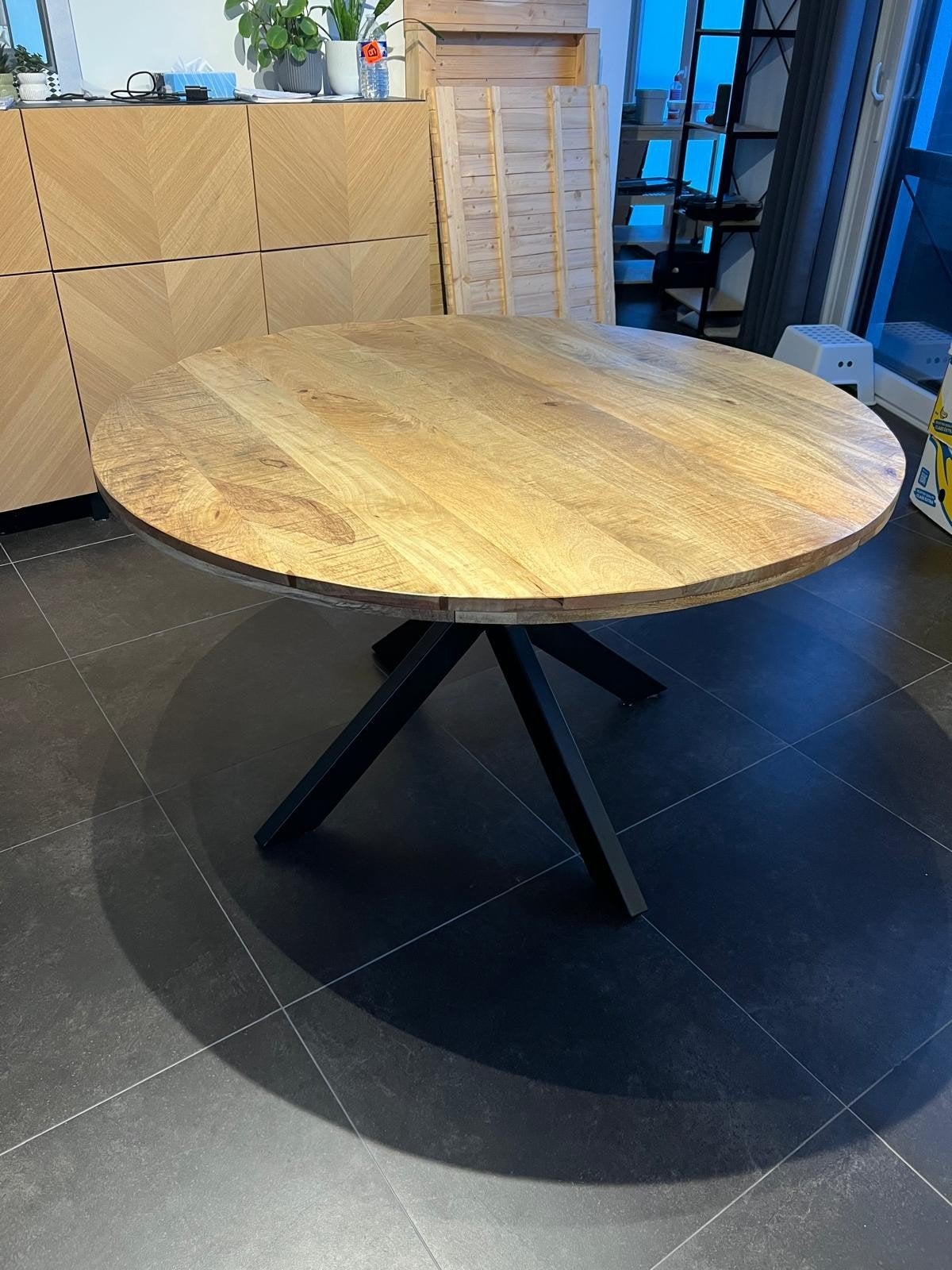 Ronde eettafel, Ophalen, Gebruikt, Rond