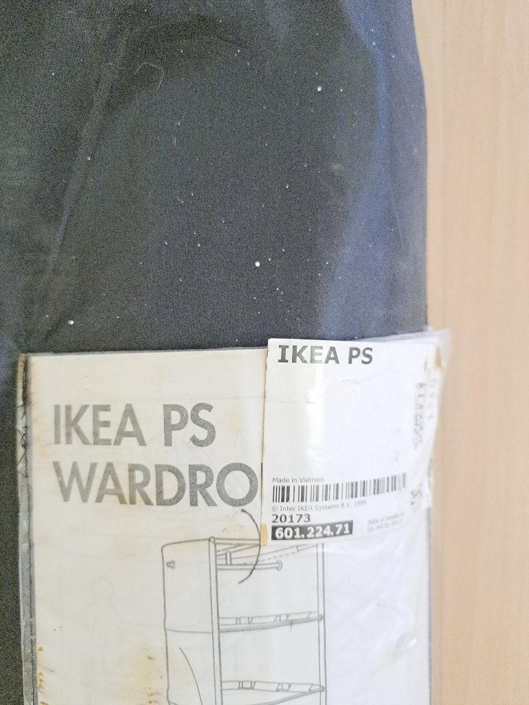 Ikea wardrobe, Neuf, 50 à 100 cm, Métal, 150 à 200 cm