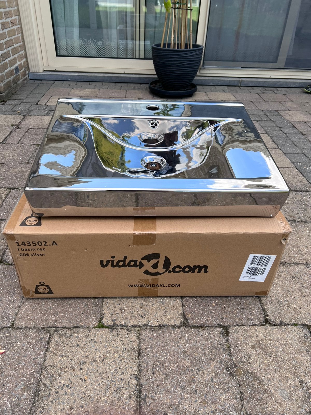 Lavabo binnen als buiten geschikt, Ophalen of Verzenden, Zo goed als nieuw, Binnen