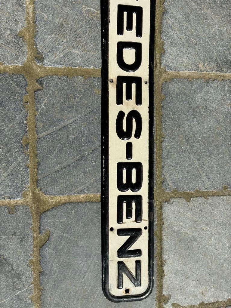 Mercedes benz plaatje vrachtwagen, Antiek en Kunst, Ophalen