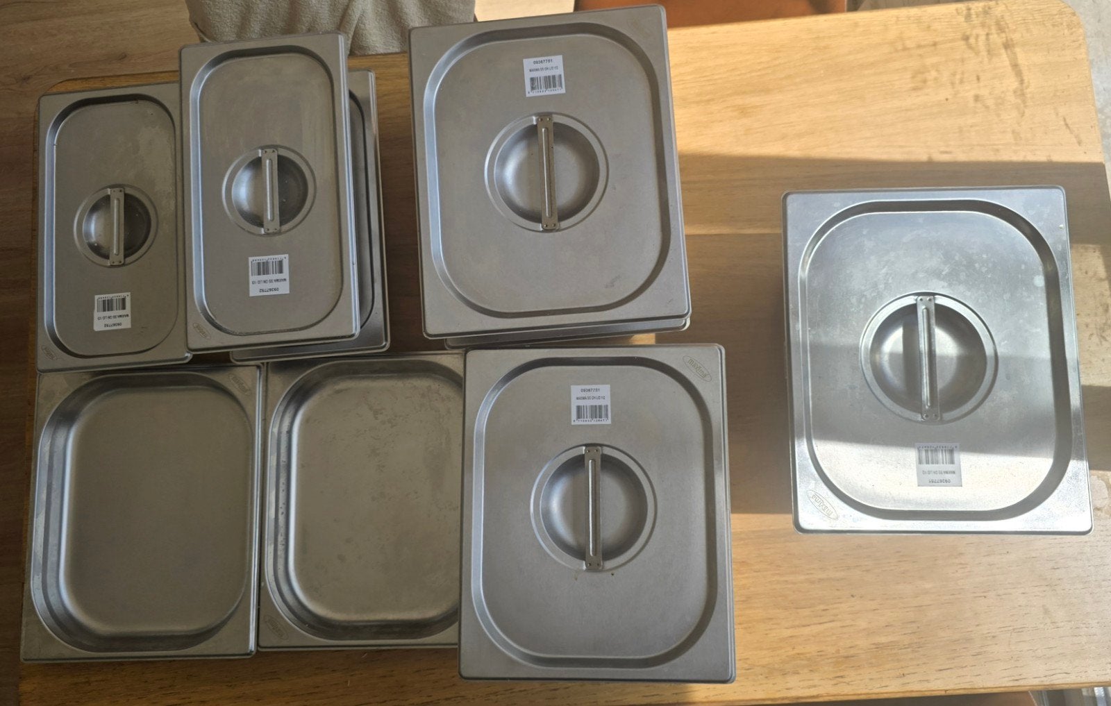 Maxima Gastronorm 9 plateaux avec 7 couvercles, Enlèvement