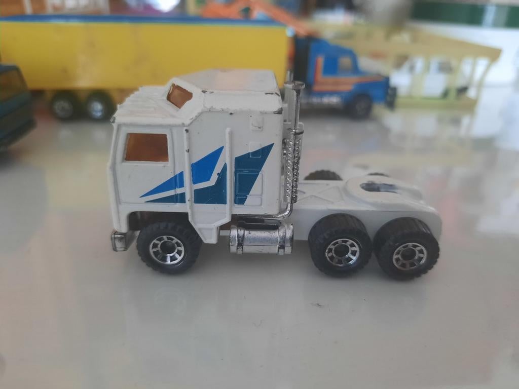 Matchbox Kenworth wit, Verzenden, Overige typen