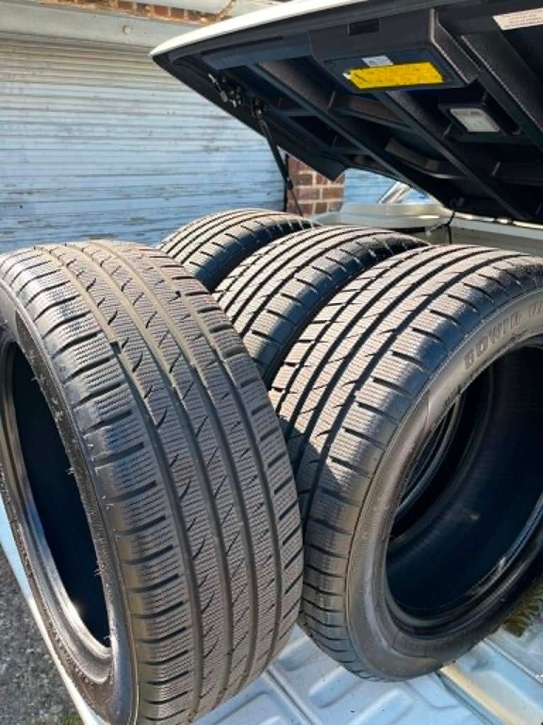 4x FORTUNA Gowin UHP  215/55 R17 98H XL : en superbe état ., Enlèvement