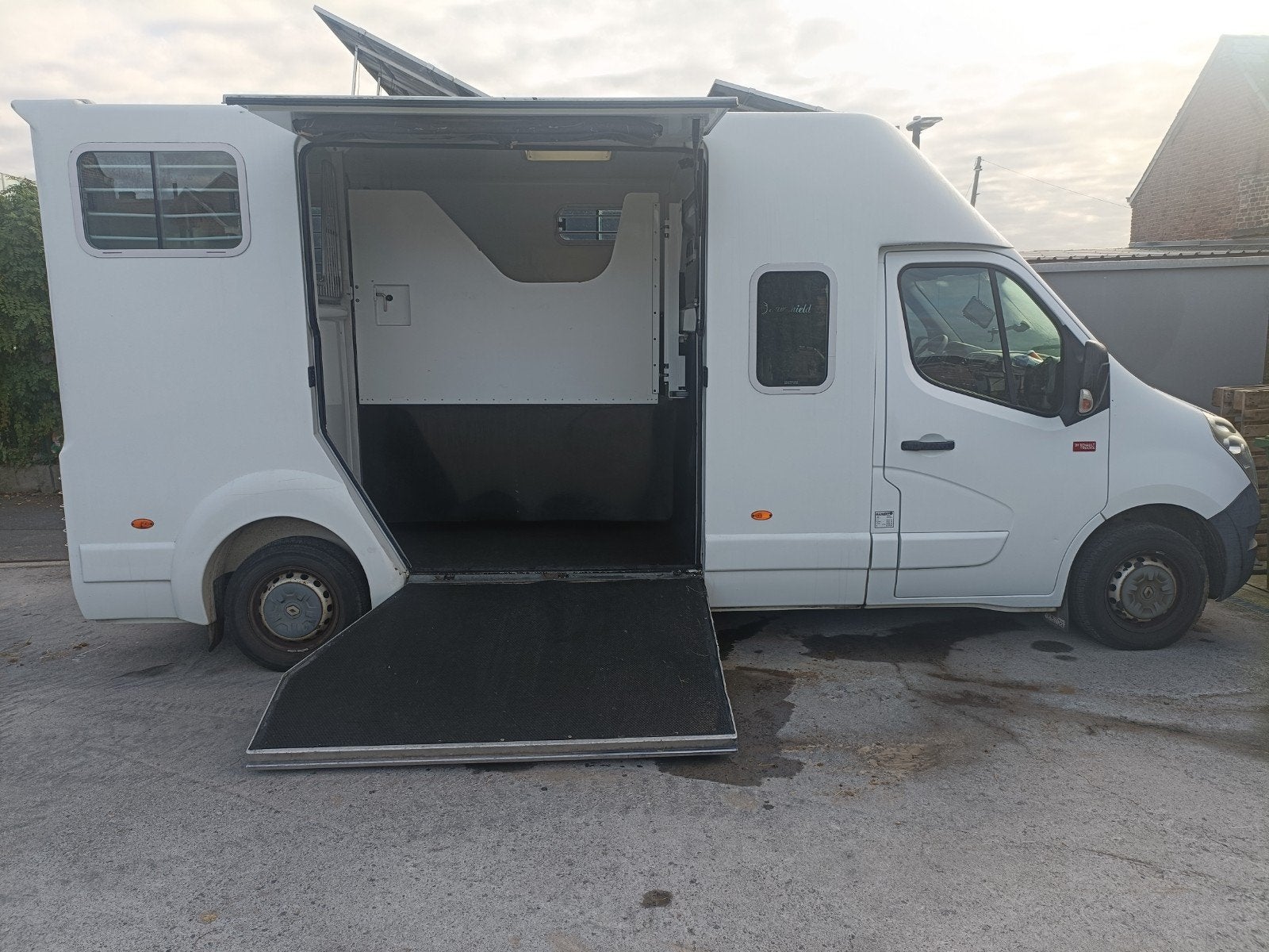 Renault Barbot dubbel cabine paardenwagen