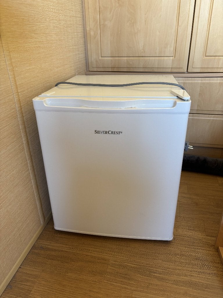 Koelkastje, Elektronische apparatuur, Gebruikt, Minder dan 45 cm, Minder dan 75 liter, Ophalen