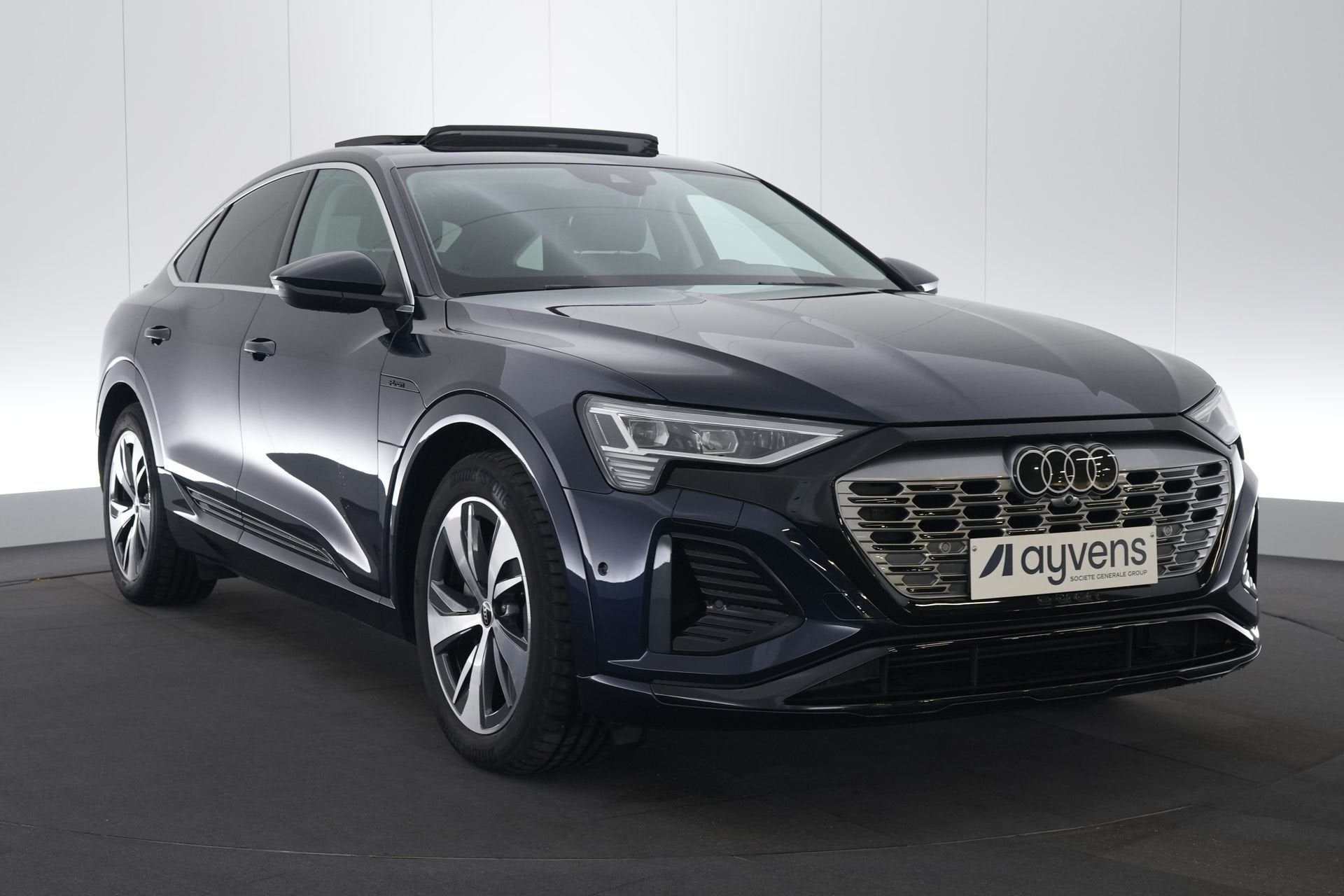 (2EQY113) AUDI Q8 SPORTBACK E-TRON, Auto's, Automaat, Gebruikt, Alcantara, SUV of Terreinwagen