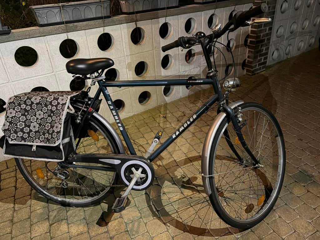 Heren fiets met fietstassen, Autres marques, Comme neuf, Enlèvement, 28 pouces