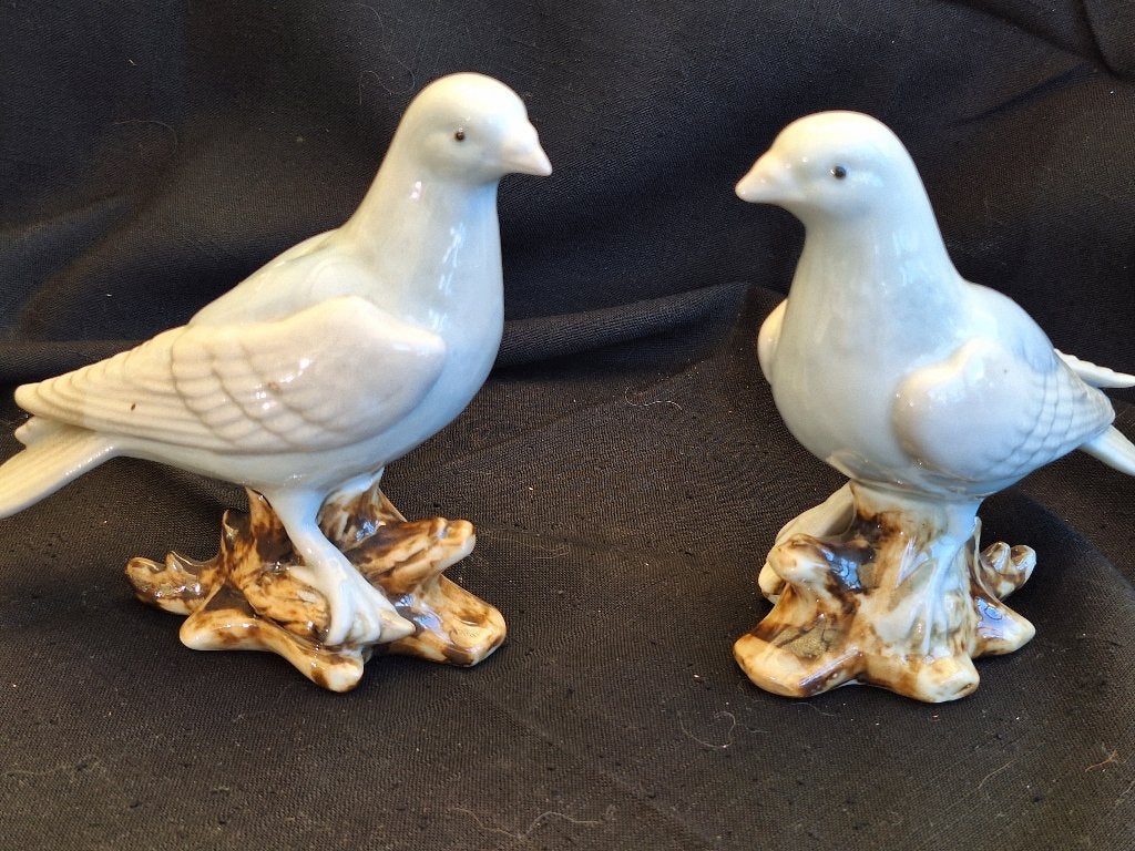 ANCIENNES STATUETTES OISEAUX  PORCELAINE, Antiquités & Art, Enlèvement ou Envoi