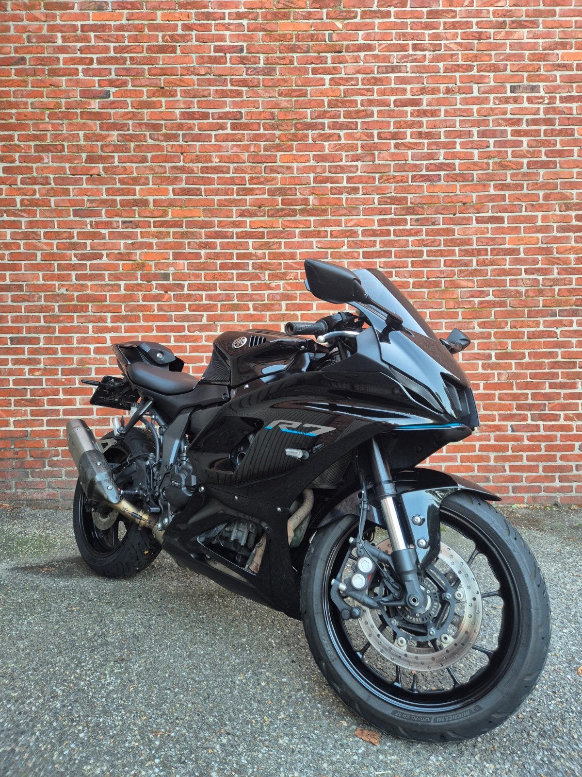 Yamaha R7 Adrenaline Pack – 2022 – Akrapovič – 35.453 km, 2 cilinders, Motorrijbewijs A, Gebruikt, Meer dan 35 kW