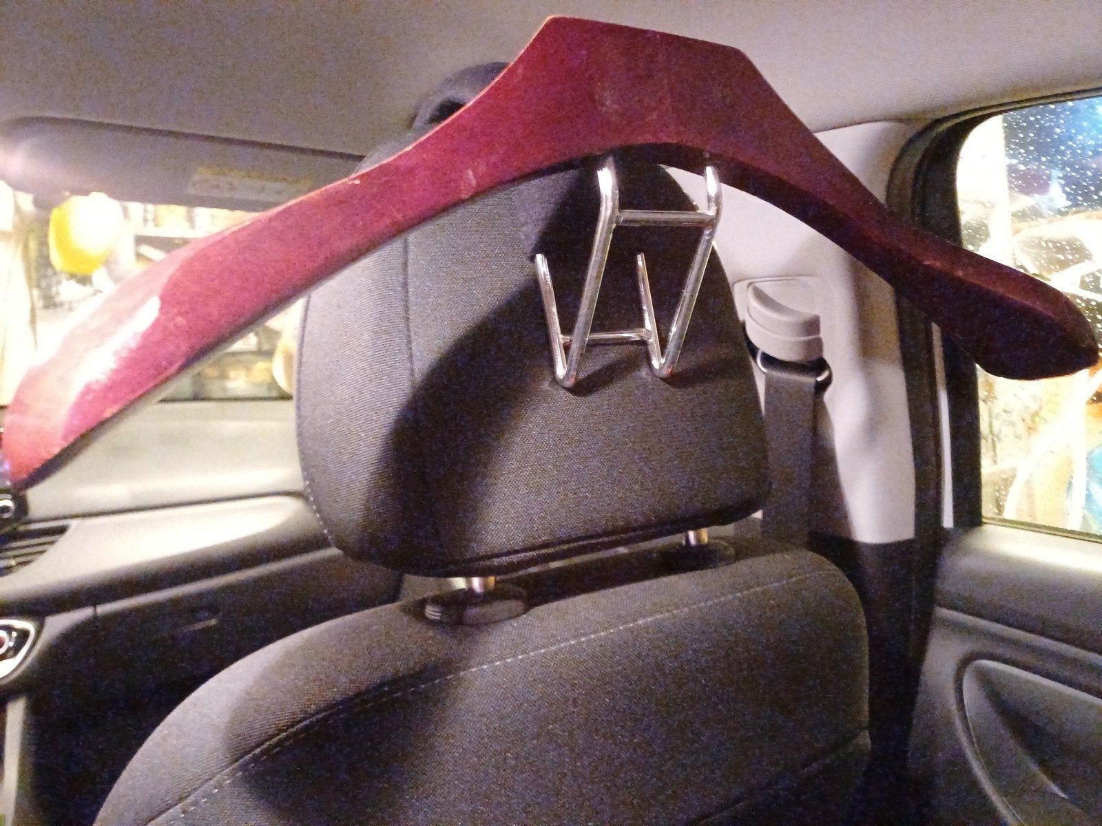 porte-vêtements pour voiture, Enlèvement