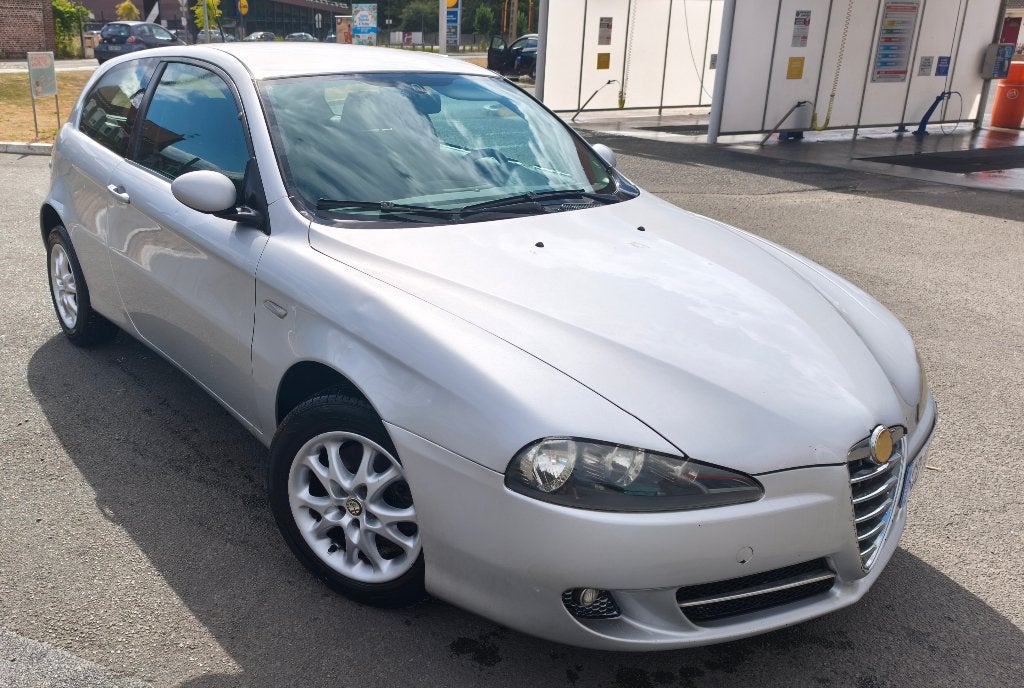 Alfa Roméo 147 twin spark 1.6, Auto's, Handgeschakeld, Particulier, 3 deurs, Coupé