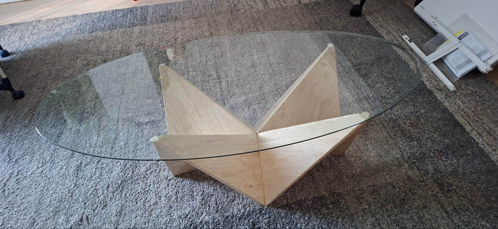 Tafel in de woonkamer, Huis en Inrichting, Ophalen, Ovaal, Glas