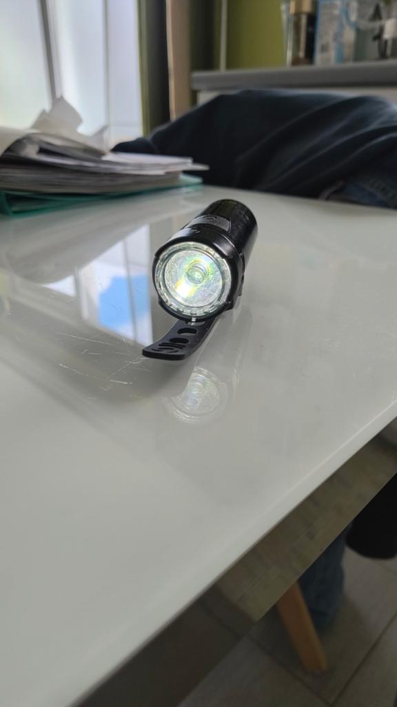 Trek Bontrager verlichting, Fietsen en Brommers, Fietsaccessoires | Fietsverlichting, Ophalen of Verzenden