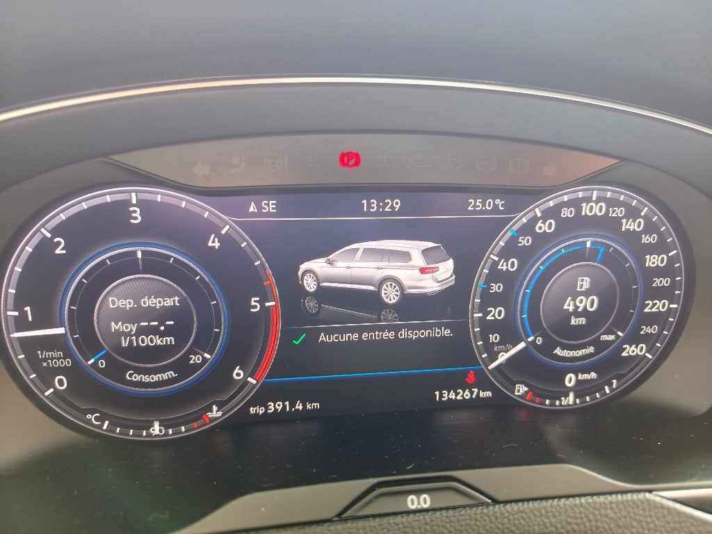 VW Passat variant 2017, 5 portes, Particulier, Tissu, 4 cylindres