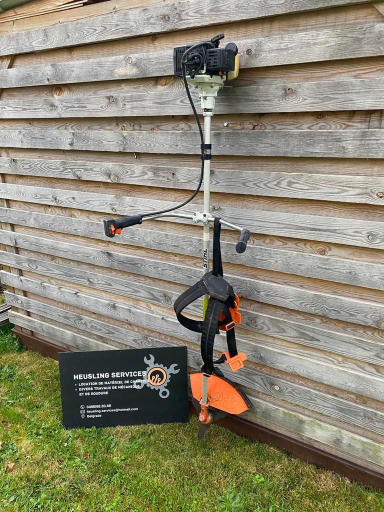 Location debroussailleuse stihl, Enlèvement, Comme neuf