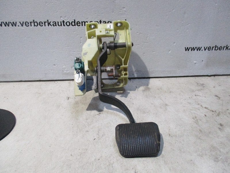 REMPEDAAL Jaguar S-type (X200) (2r83-2450-a), Campus Kronberg 7
61476  Kronberg im Taunus, DE, Gebruikt, Jaguar, Jaguar Land Rover Deutschland GmbH