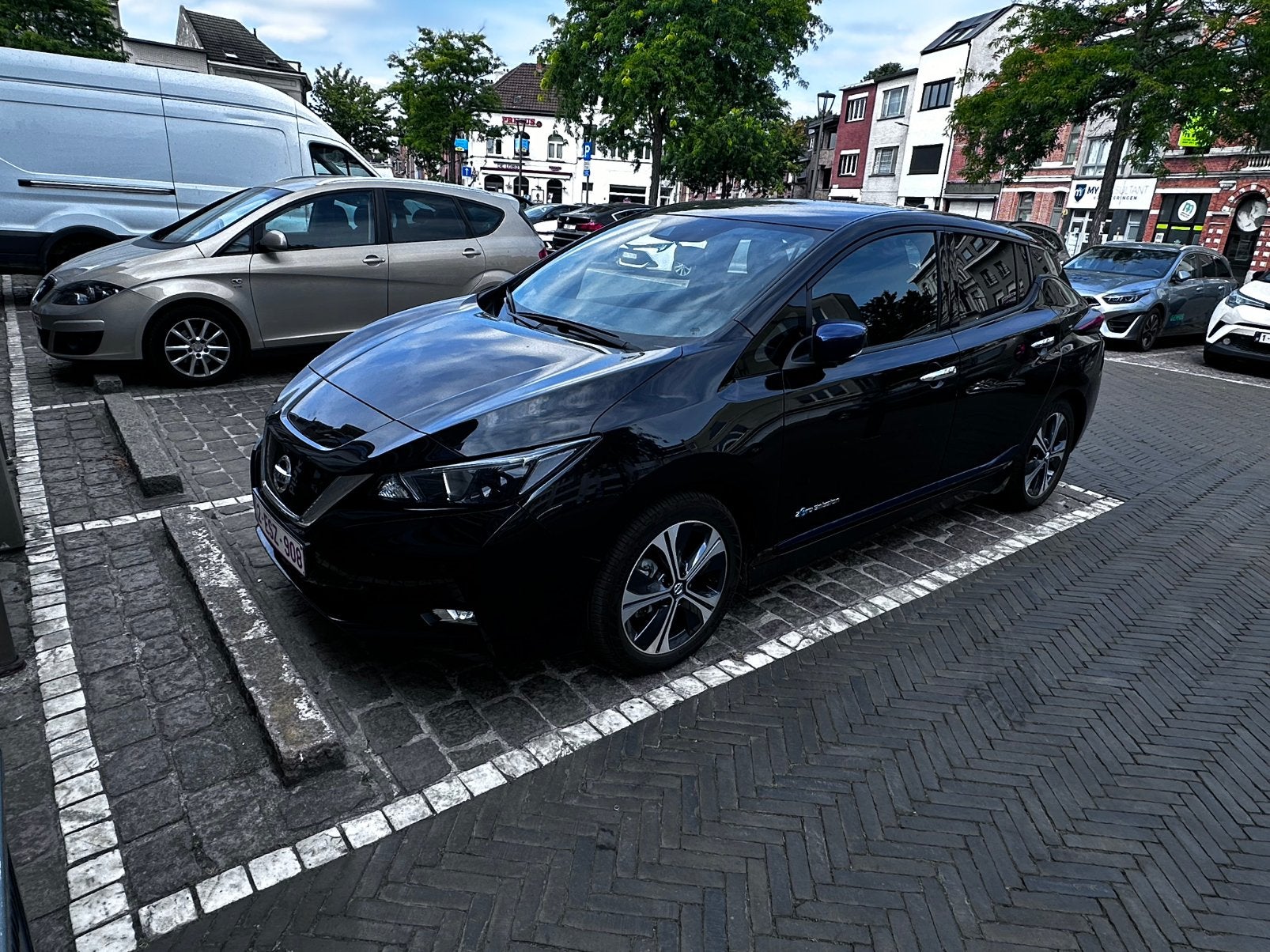 Nissan leaf ( 35800 km ), Auto's, Nissan, Automaat, Monovolume, Zwart, Elektrisch
