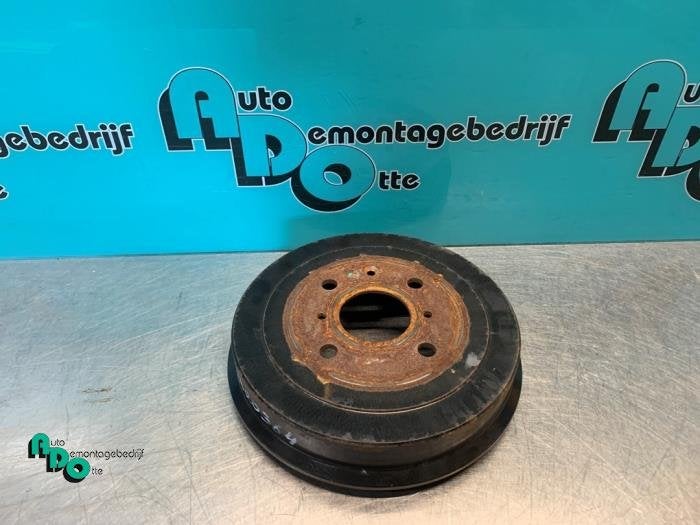 Tambour de frein arrière d'un Peugeot 108 (108 14-), -, 3 mois de garantie, Utilisé, -