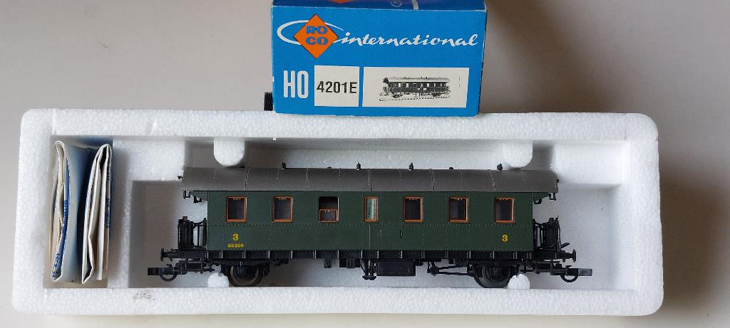 SNCB/NMBS ROCO VOITURE 3CL. 85 309*HO*DC, Hobby & Loisirs créatifs, Trains miniatures | HO, Analogique, Roco, Set de Trains, Envoi