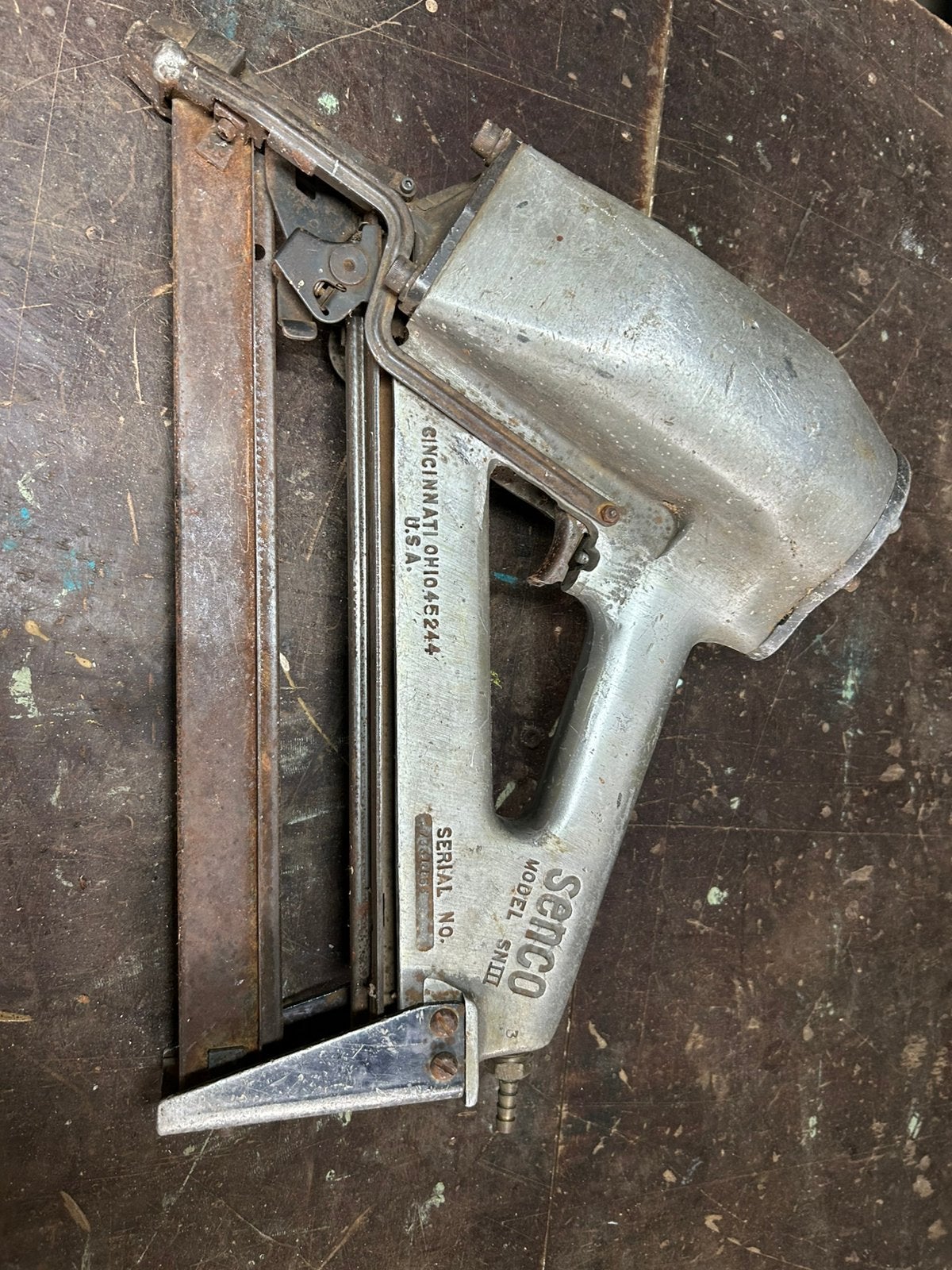 Senco pistool, Bricolage & Construction, Enlèvement, Utilisé