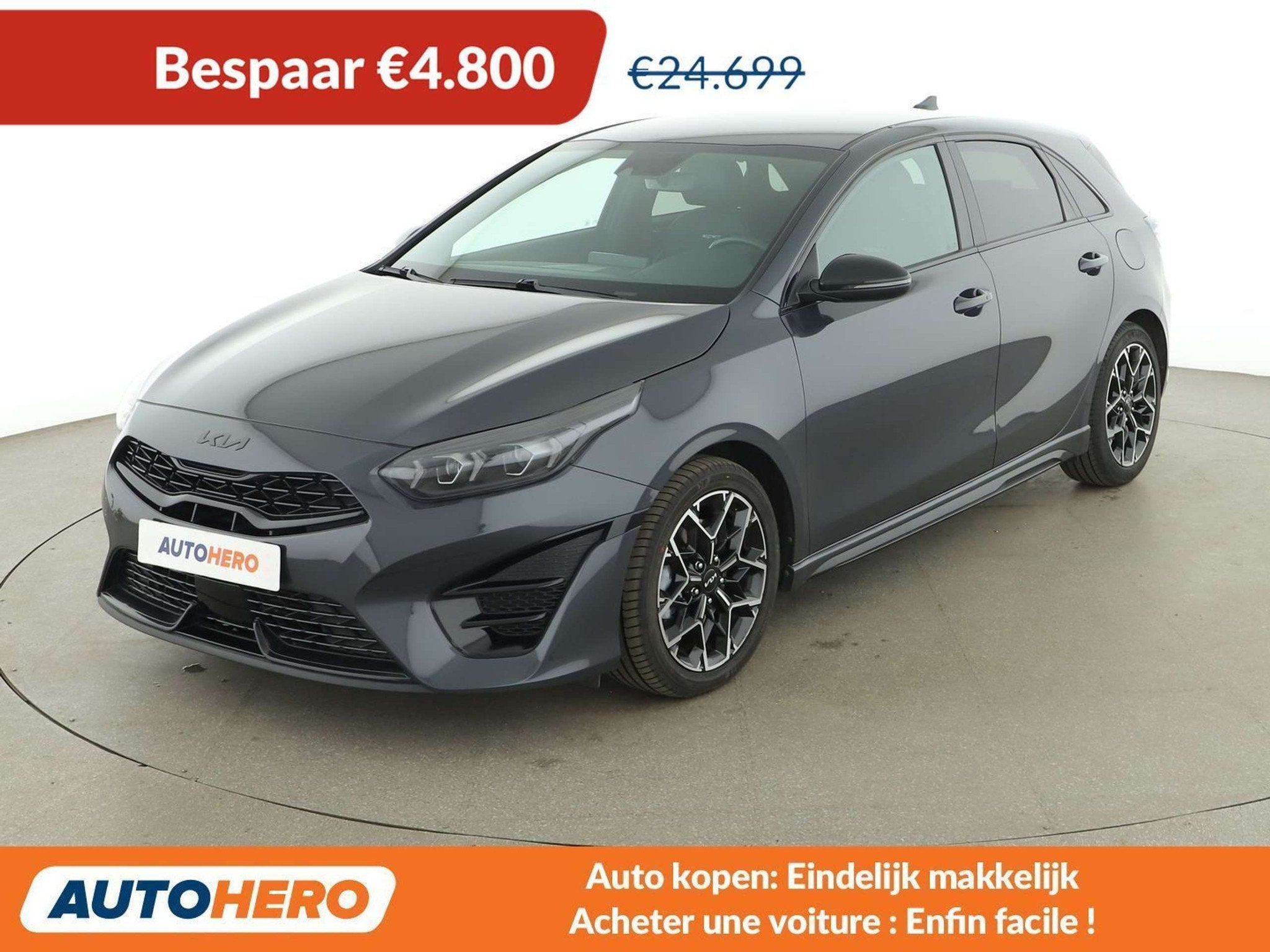 Kia Ceed / cee'd 1.5 TGDI GT Line (bj 2023, automaat), Auto's, Gebruikt, Leder, 5 deurs, Zilver of Grijs