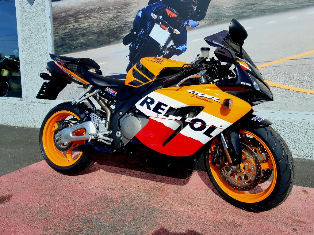 HONDA CBR 1000 RR REPSOL Garantie 1 ou 2 ans MOTOSD, Entreprise, Plus de 35 kW, Super Sport, 4 cylindres