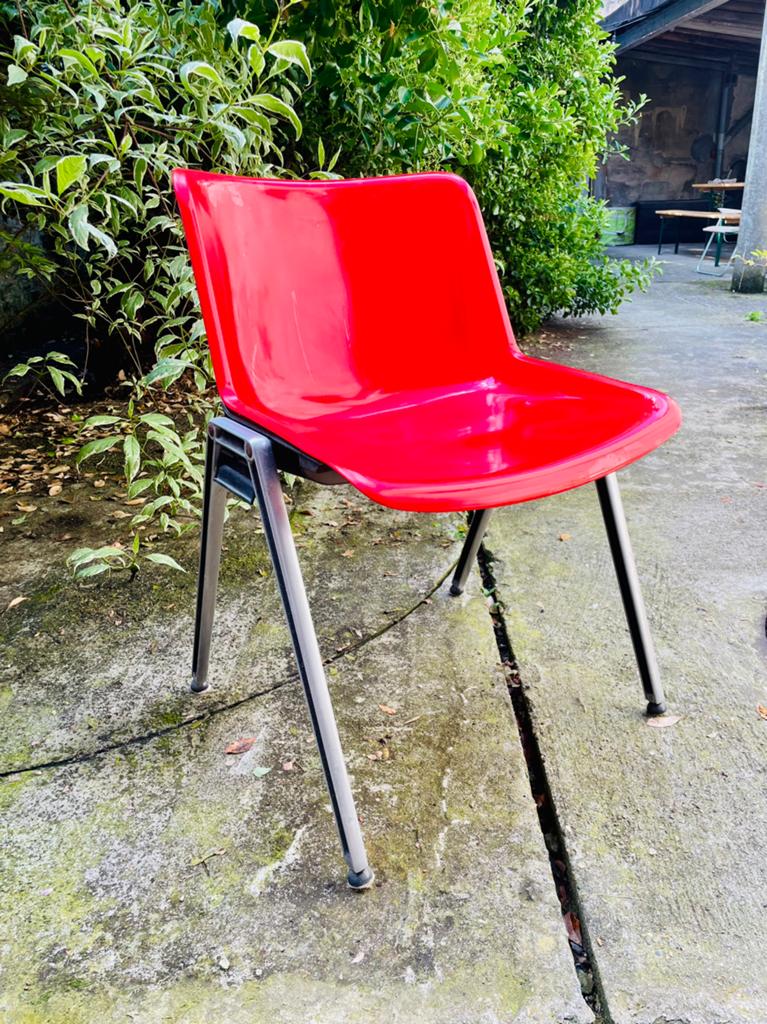 Chaises Tecno modus design, Rouge, Enlèvement, Design moderne, Cinq, Six Chaises ou plus