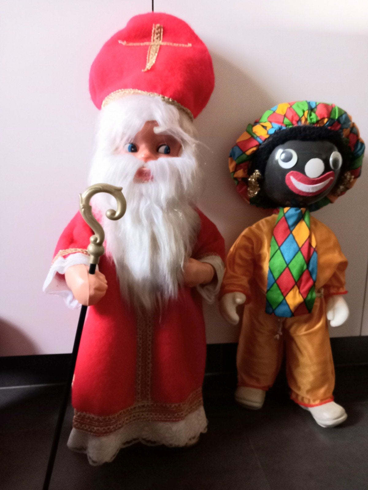 Le Père Noël et Black Pete - grand modèle - vintage -> 35€, Enlèvement, Comme neuf