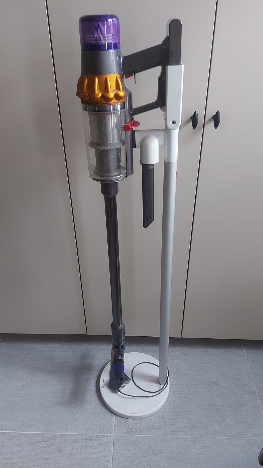  Dyson V15 Detect Absolute, Sans fil, Réservoir, Comme neuf, Enlèvement