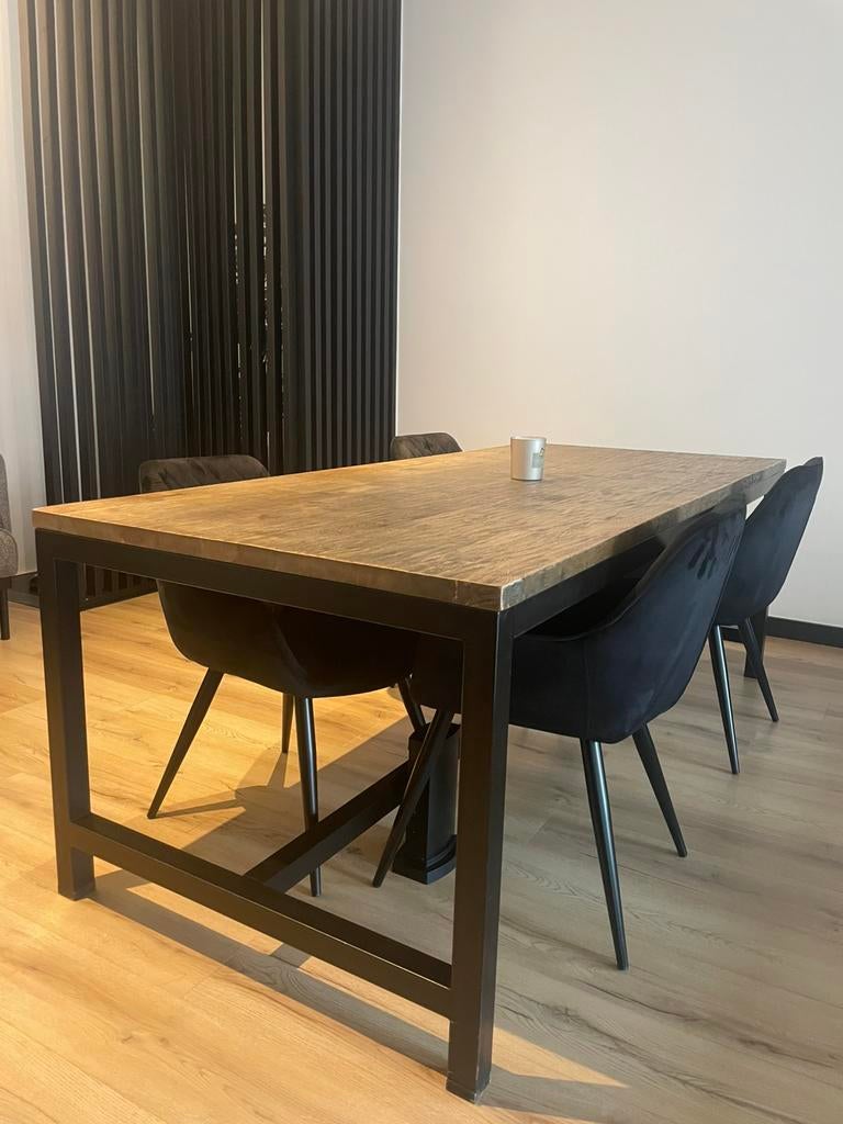 Eetkamertafel/vergadertafel met 4 stoelen, Enlèvement, Comme neuf