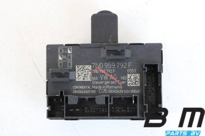 Portierregelapparaat rechtsvoor VW Sharan 7N 7N0959792F, Utilisé