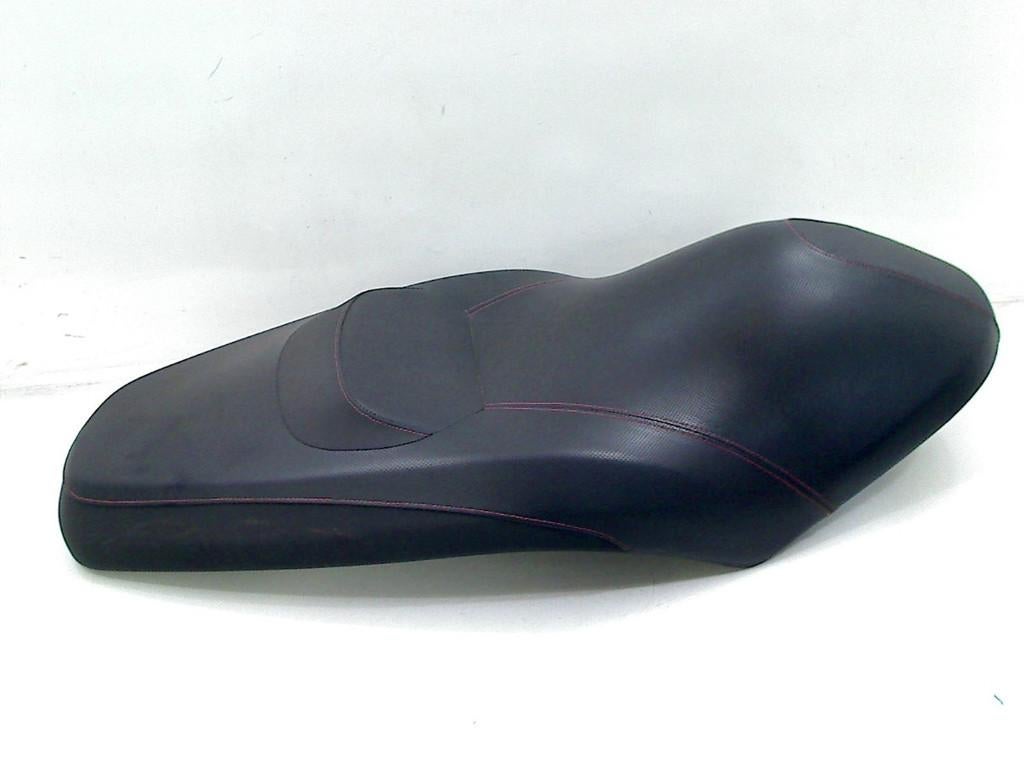 SIEGE COMPLET Yamaha YP 125 R X-MAX 2006-2009 (YP125R 1B9), Dhr. S. di Majo, Utilisé, Info@cama-motorparts.nl, P.J. Troelstraweg 8 8
3144 CX  MAASSLUIS, NL