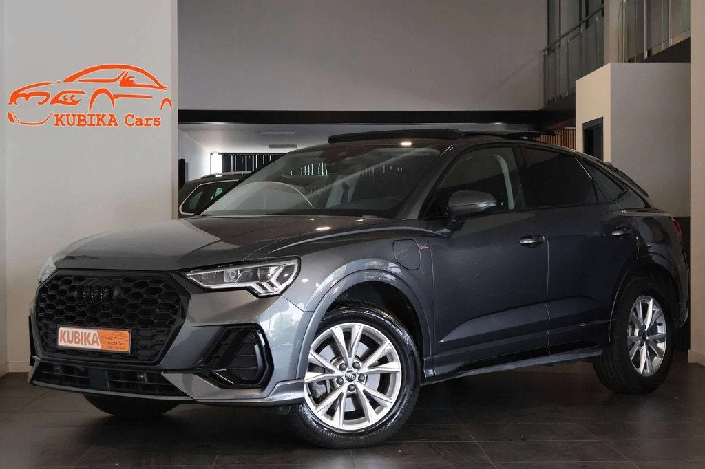 Audi Q3 Sportback Q3 PHEV 45 TFSIe S-line Pano CruiseC Garan, Argent ou Gris, Achat, Entreprise, 5 portes