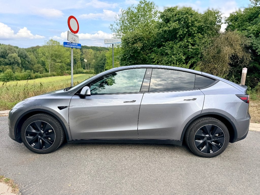 Tesla Model Y AWD trekhaak, EAP & acceleration boost, Auto's, Automaat, 2005 kg, Zwart, Zwart