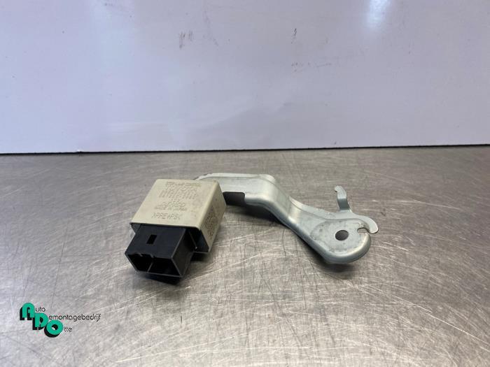 Relais van een Toyota Yaris (Yaris 2 09-), Gebruikt, -, -, Ophalen of Verzenden