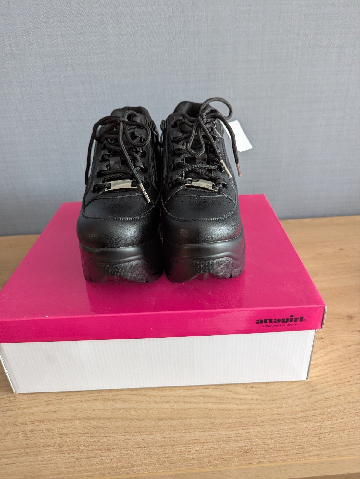 hele nieuwe Japanse schoenen maat 35-36, Enlèvement