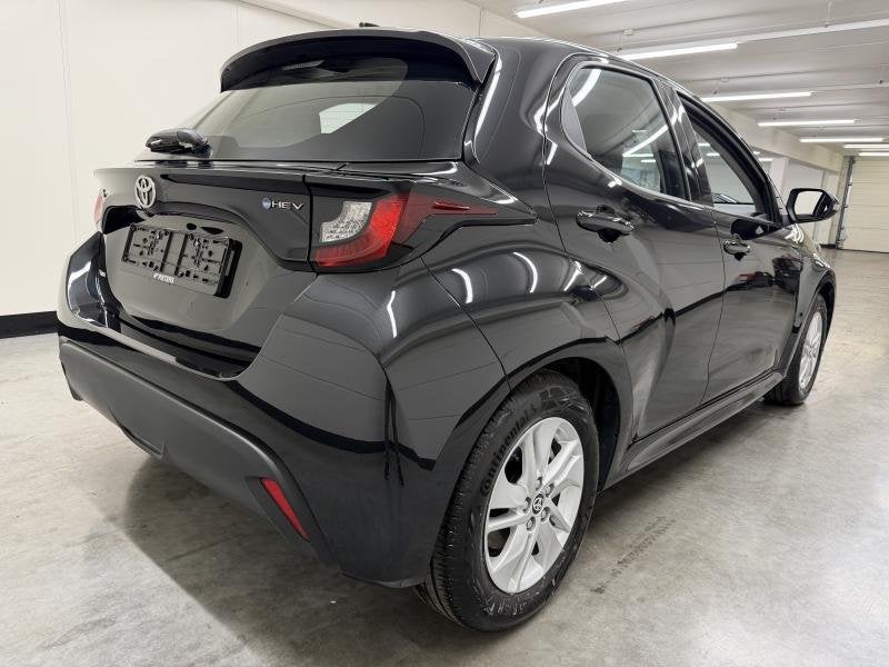 Toyota Yaris Dynamic, Euro 6, 116 ch, Noir, 5 portes