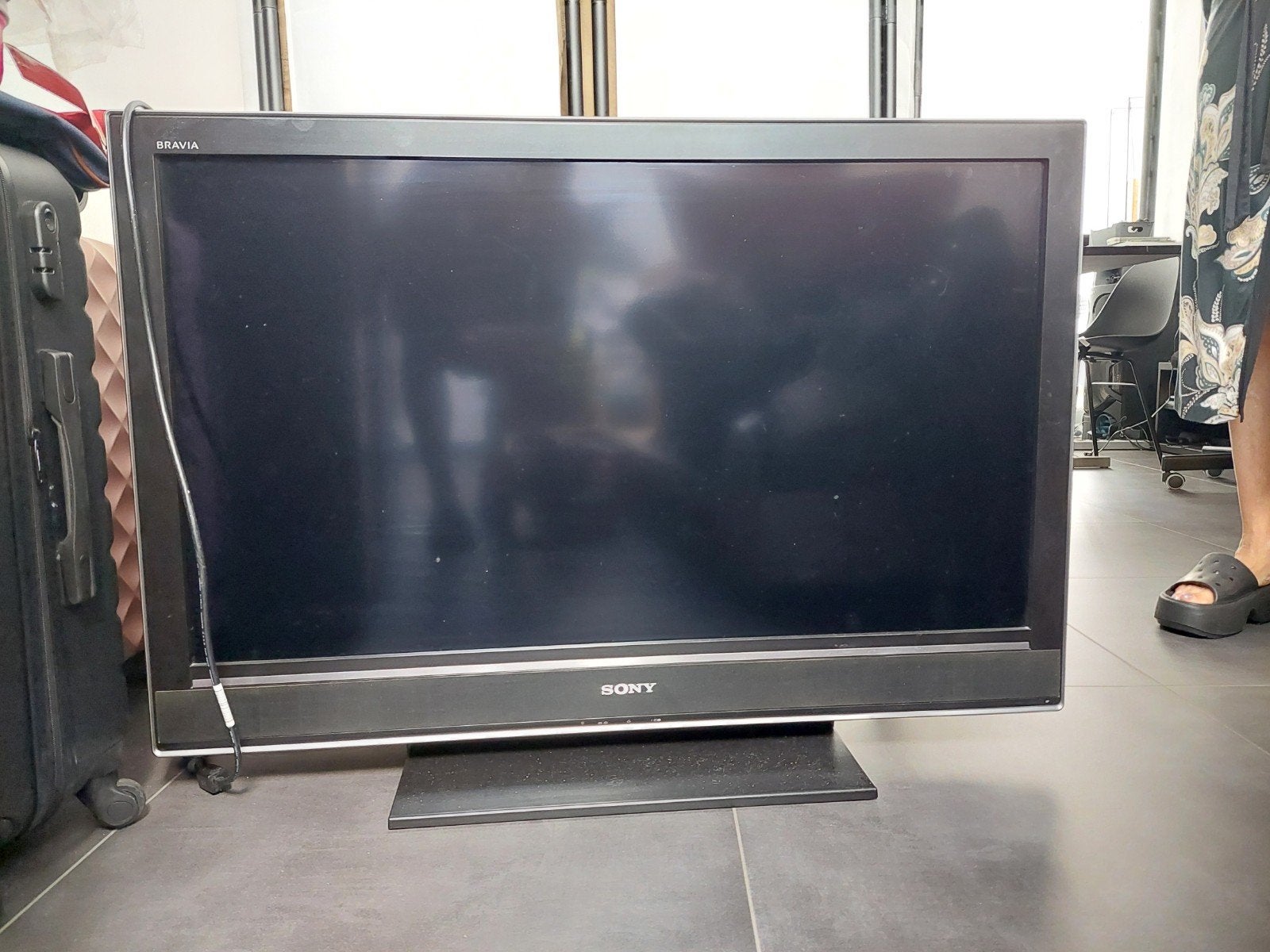 télévision Sony Bravia, Enlèvement, Sony