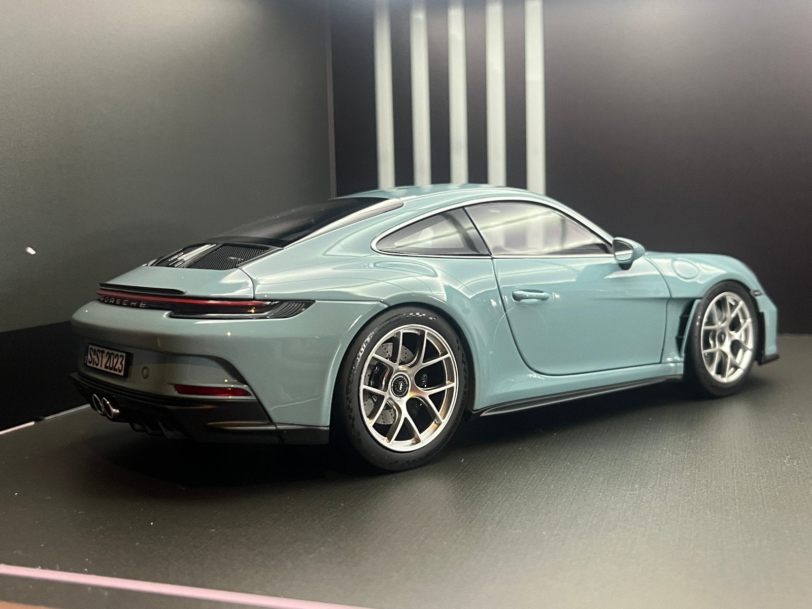 Porsche 911 S/T, Enlèvement ou Envoi, Comme neuf, Norev