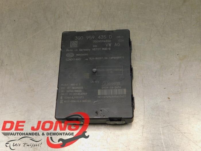 Module keyless vehicle van een Volkswagen Passat, Gebruikt, -, Volkswagen, -