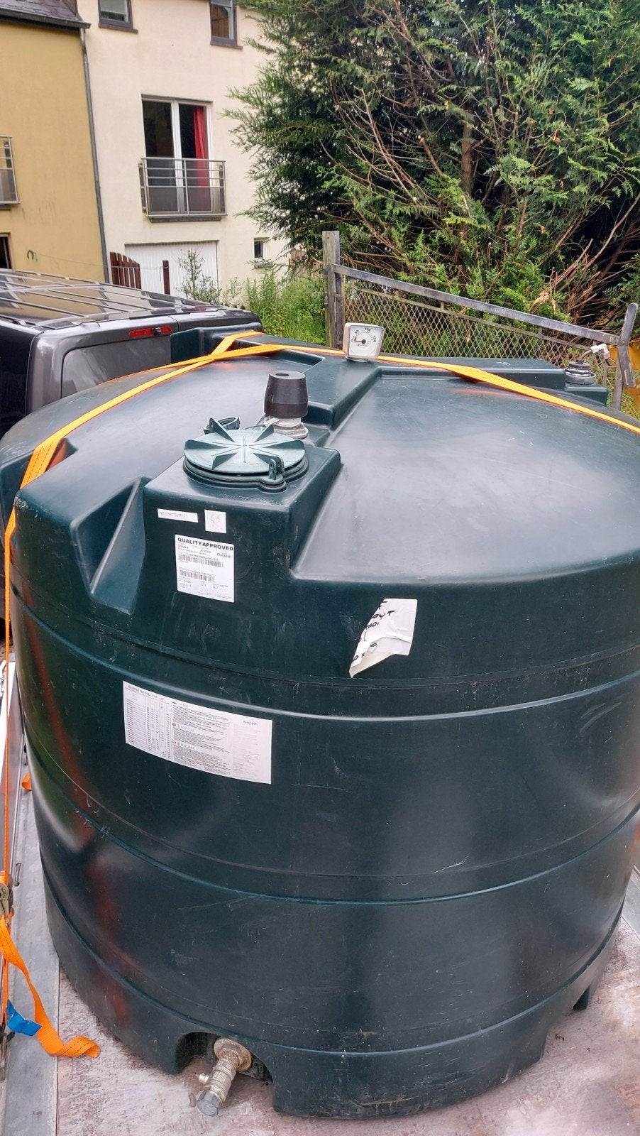 Cuve à mazout 2500l, Enlèvement