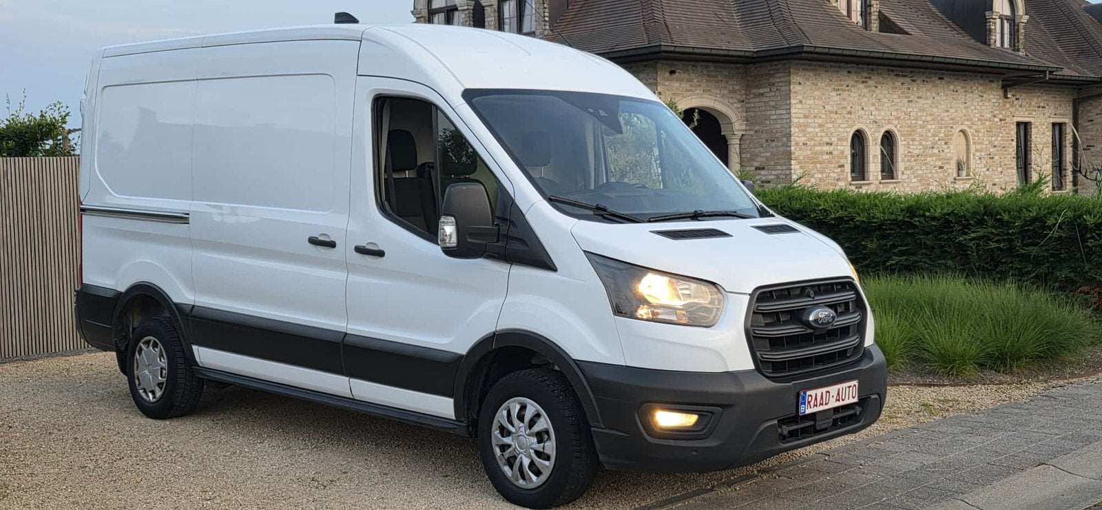 Ford transit 2 litres diesel annee 2022, Autos, Ford, Entreprise, 3 places, Carnet d'entretien, Autre carrosserie